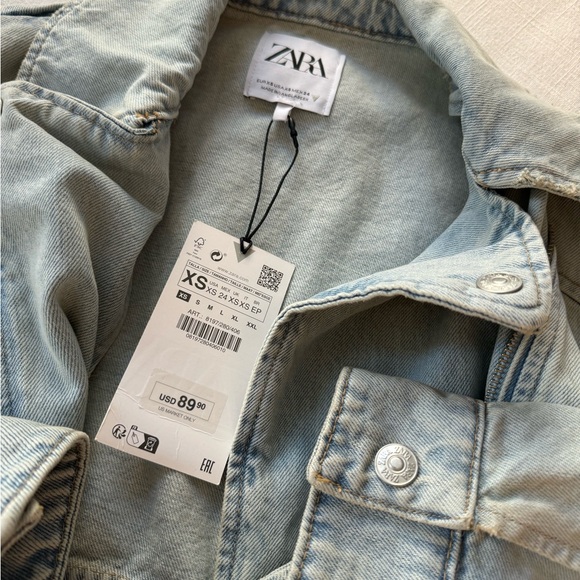 Zara Denim Cropped Jean Jacket (TRF DENIM BIKER JACKET) - Picture 4 of 4